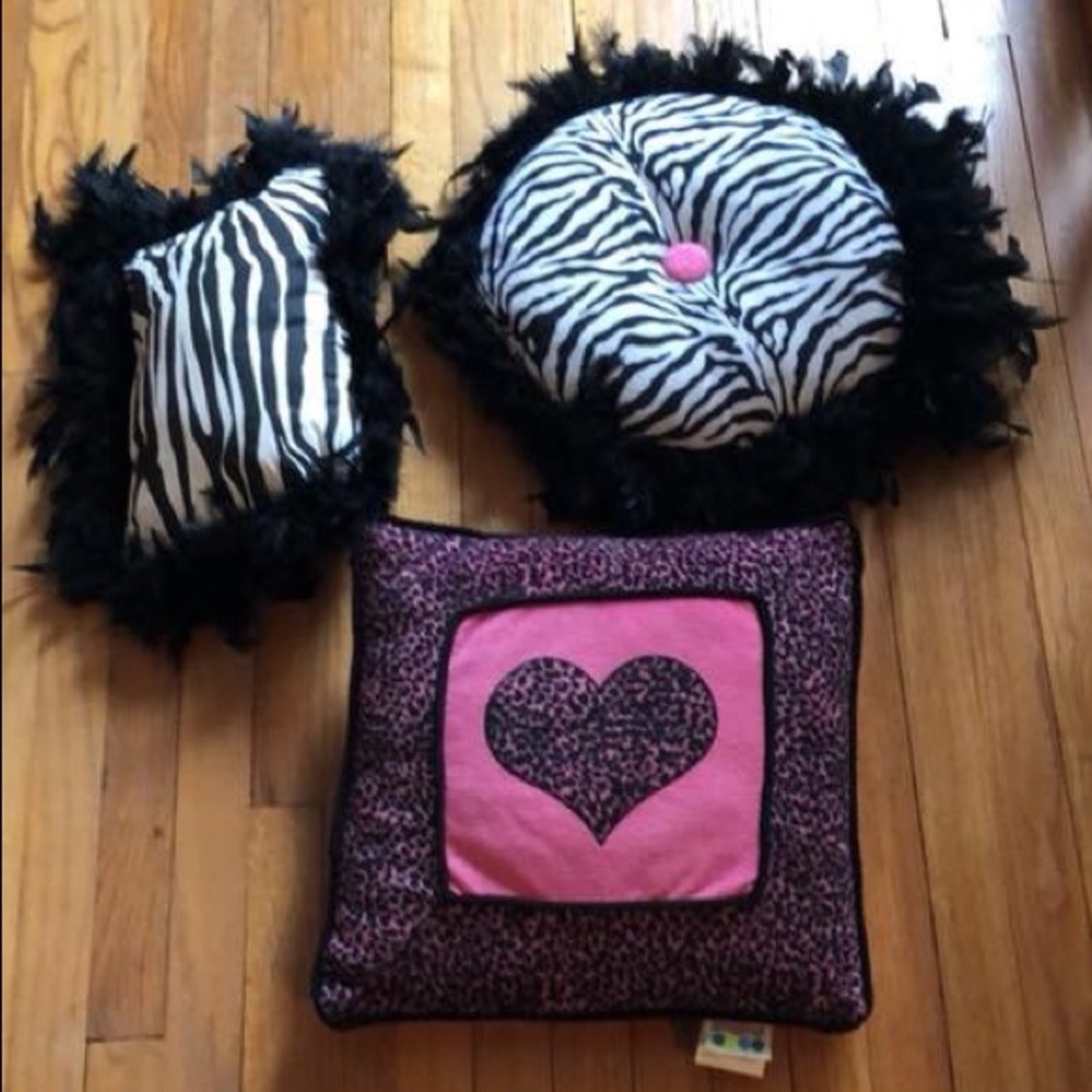 Zebra bedding